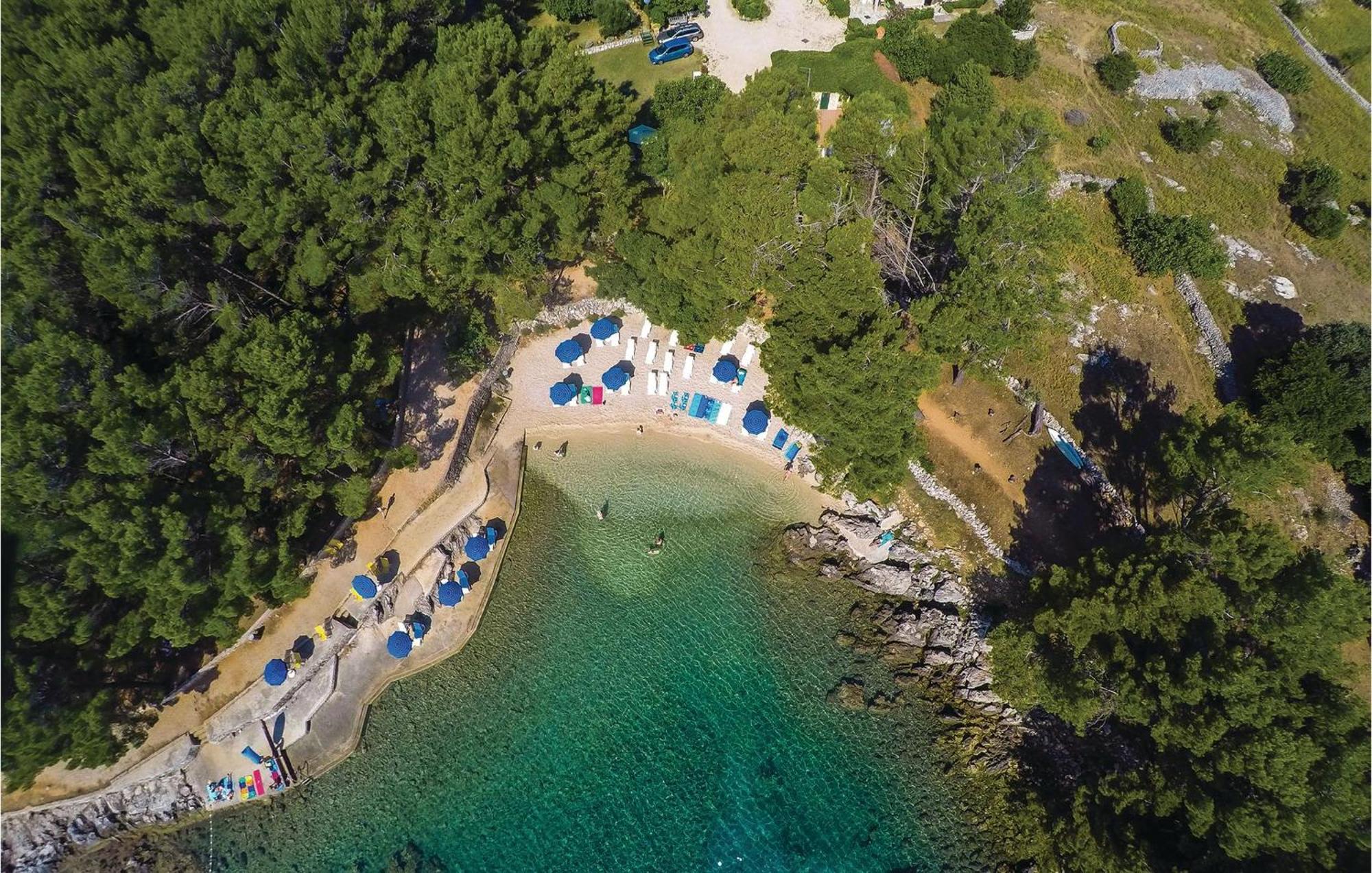 Awesome Home In Veli Lošinj Exterior foto